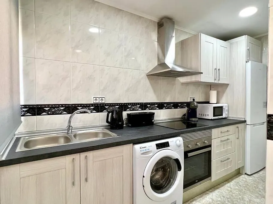 Apartamento Espectacular En La Pineda 0*,  Spagna